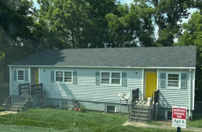/international/us/1609-donington-court-lynchburg-va-110101194481/