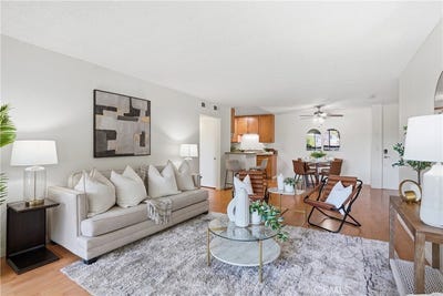 /international/us/576-n-bellflower-long-beach-ca-110106849455/