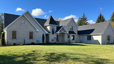 /international/us/1161-gavin-court-lake-forest-il-110106367768/