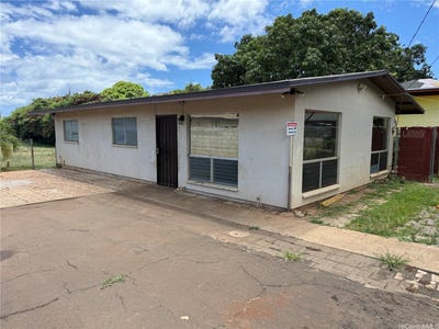 /international/us/84-1037-hana-street-waianae-hi-110096658964/