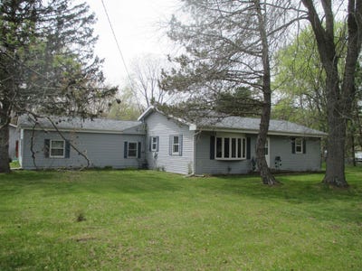 /international/us/n3477-liberty-street-montello-wi-110107665539/