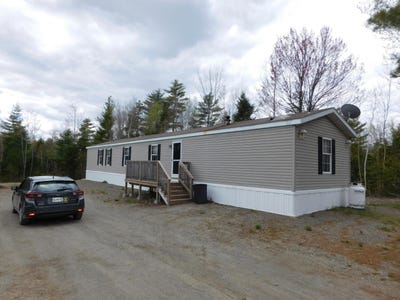/international/us/124-bo-s-lane-greenbush-me-110107960837/