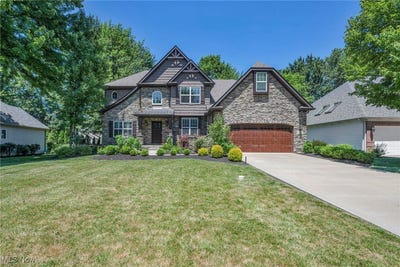 /international/us/33620-saint-francis-drive-avon-oh-110100799801/