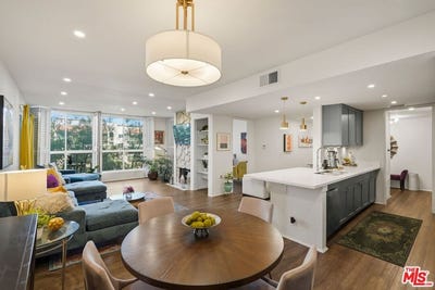 /international/us/17711-margate-st-encino-ca-110108691481/