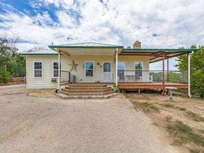 /international/us/485-valley-view-drive-azle-tx-110109158188/