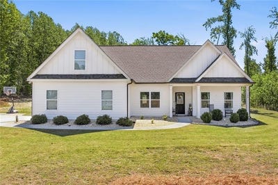 /international/us/199-oakwood-drive-commerce-ga-110107627254/