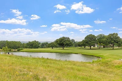 /international/us/4364-comanche-trace-dr-kerrville-tx-110120136213/
