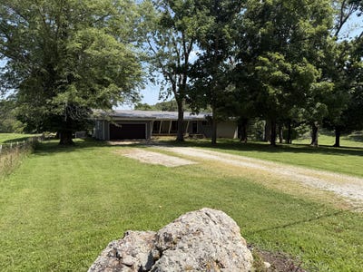 /international/us/1112-n-walnut-street-willow-springs-mo-110108235031/