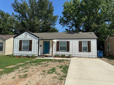 /international/us/1601-cherry-avenue-corsicana-tx-110101437166/