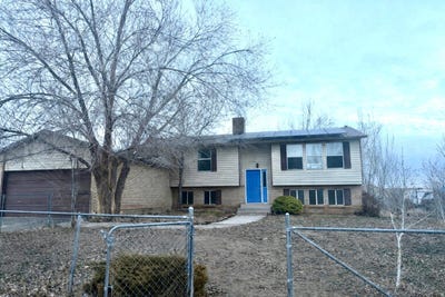 /international/us/709-e-2970-s-vernal-ut-110105724171/