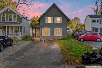 /international/us/66-court-street-augusta-me-110120693733/