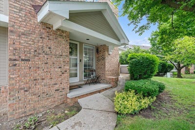/international/us/6607-bellows-court-west-bloomfield-mi-110100838913/