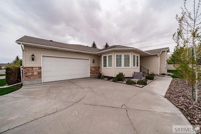 /international/us/484-hickory-circle-idaho-falls-id-110107342800/
