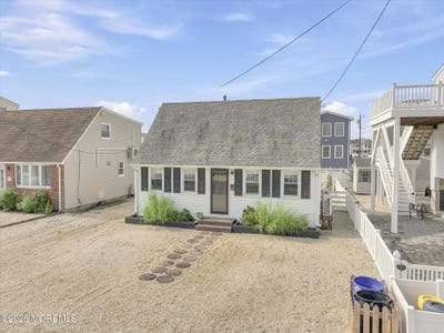 /international/us/18-s-34th-street-w-long-beach-twp-nj-110110193067/