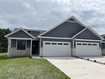 /international/us/315-willow-street-pardeeville-wi-110100692308/