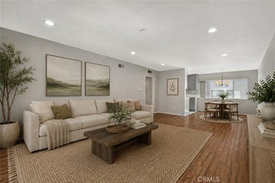 /international/us/12801-moorpark-street-studio-city-ca-110109416607/