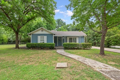 /international/us/802-avenue-a-valley-mills-tx-110108231099/