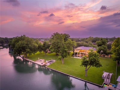 /international/us/456-rio-drive-new-braunfels-tx-110108265993/
