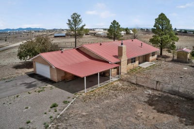 /international/us/42-britton-road-moriarty-nm-110108379295/