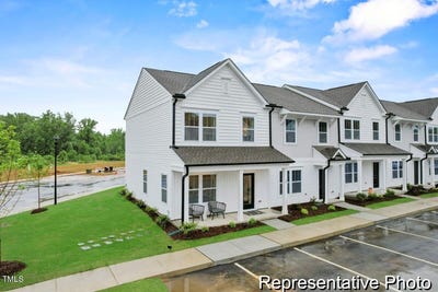 /international/us/264-camel-crazies-place-lillington-nc-110105724054/