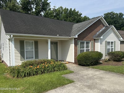 /international/us/3846-countryaire-drive-ayden-nc-110100613737/