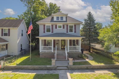 /international/us/207-s-roane-street-webb-city-mo-110108098998/