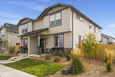 /international/us/758-nw-varnish-avenue-redmond-or-110120766796/