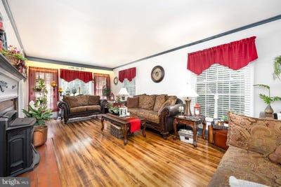/international/us/26547-old-state-road-crisfield-md-110099677050/