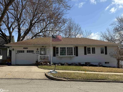 /international/us/206-s-14th-street-denison-ia-110106298477/