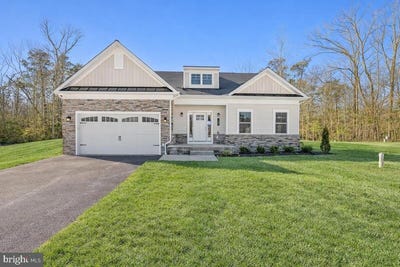 /international/us/313-columbia-lane-stevensville-md-110106219516/