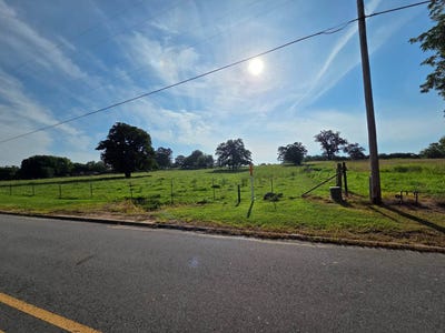 /international/us/tbd-s-school-st-charleston-ar-110104636811/