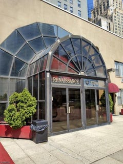 /international/us/111-mulberry-st-newark-city-nj-110108268815/