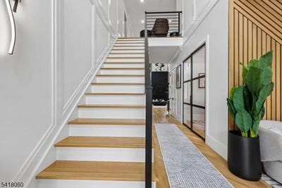 /international/us/424-e-ridgewood-ave-paramus-boro-nj-110107787839/