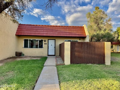 /international/us/3425-w-golden-lane-phoenix-az-110120062237/