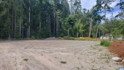 /international/us/82-butterfly-lane-sequim-wy-110101240655/