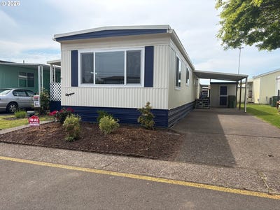 /international/us/2902-e-2nd-st-newberg-or-110107858042/