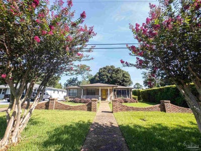 /international/us/1660-e-hayes-st-pensacola-fl-110108150040/