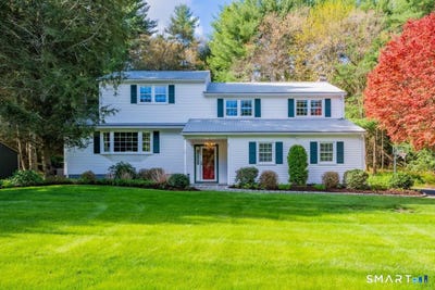 /international/us/23-banks-road-simsbury-ct-110107847037/