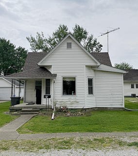 /international/us/139-g-st-ne-linton-in-110107635720/