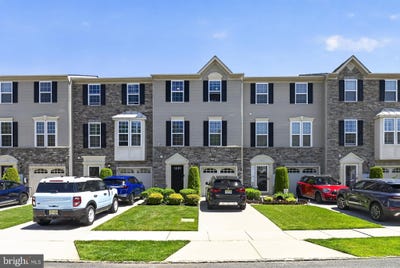 /international/us/31-village-green-lane-sicklerville-nj-110107466719/