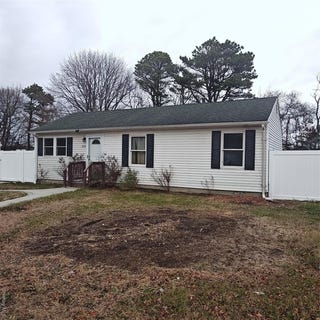 /international/us/909-provost-avenue-bellport-ny-110104075560/
