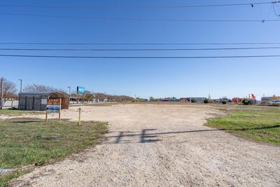 /international/us/136-county-road-214-liberty-hill-tx-110104081763/