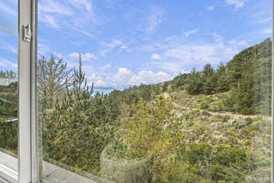 /international/us/650-viewridge-drive-pacifica-ca-110110309679/
