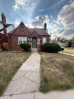 /international/us/15375-asbury-park-detroit-mi-110120588137/