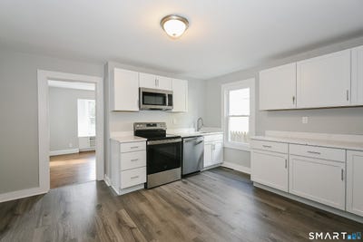 /international/us/55-winthrop-avenue-new-haven-ct-110110355309/