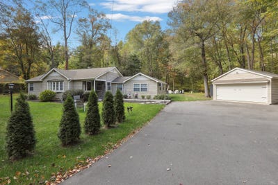/international/us/178-church-street-monroe-ct-110102801997/