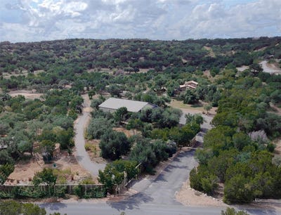 /international/us/21201-kathy-ln-spicewood-tx-110101219332/