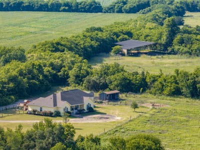 /international/us/2555-county-road-124-georgetown-tx-110100048550/