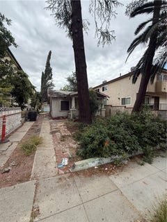 /international/us/482-e-santa-anita-avenue-burbank-ca-110108390350/