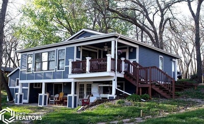 /international/us/3153-hickory-drive-ellston-ia-110107543078/